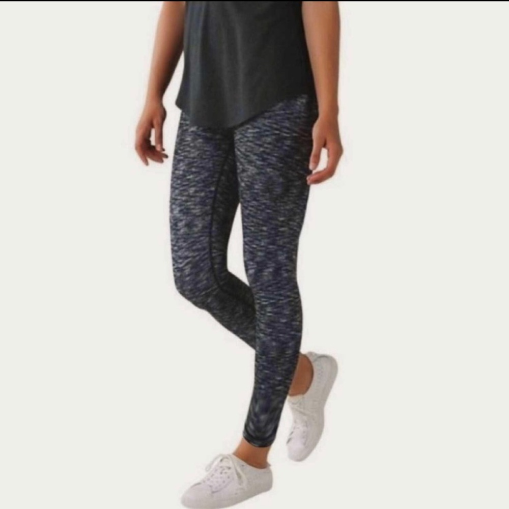 NWT Lululemon High Times Size 6